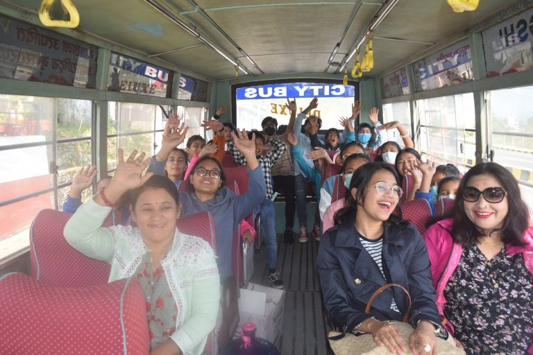 Home_bus